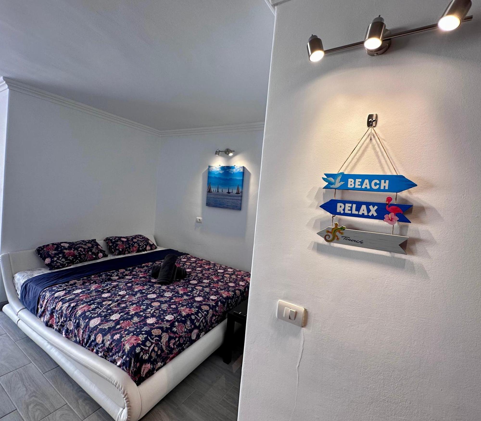 Air Conditioning, Private Parking And Fully Equipped Kitchen In Hotel Room In Golf Del Sur, Tenerife San Miguel de Abona Kültér fotó